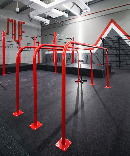 Training at Muscle Up Fitness, from the club’s original gallery